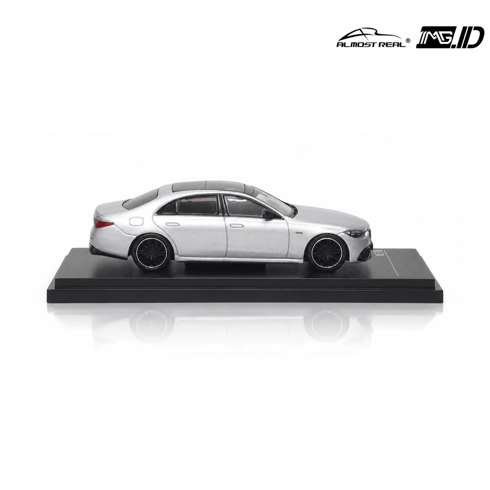 AR Box 1:64 Mercedes AMG S 63 Performace High-Tech Silver 2